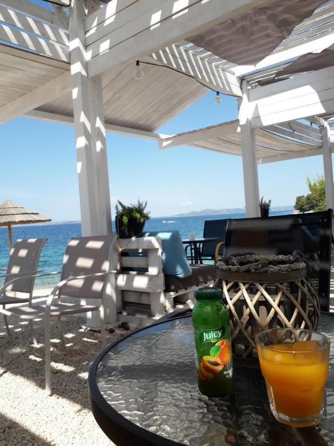 Buqez Resort, Vila 51 Drage Exteriör bild